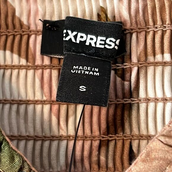 New! Express Floral Printed Pleated Peplum Top Blouse Puff Sleeve - Picture 7 of 16